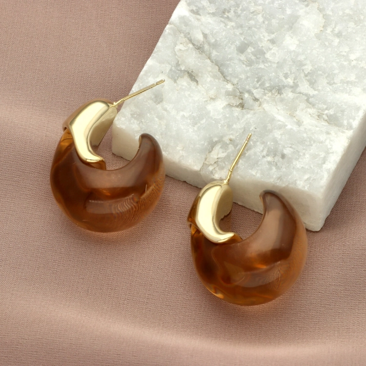 kolczyki z naturalną żywicą